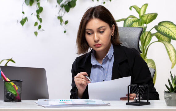Who needs to register for excise tax in UAE